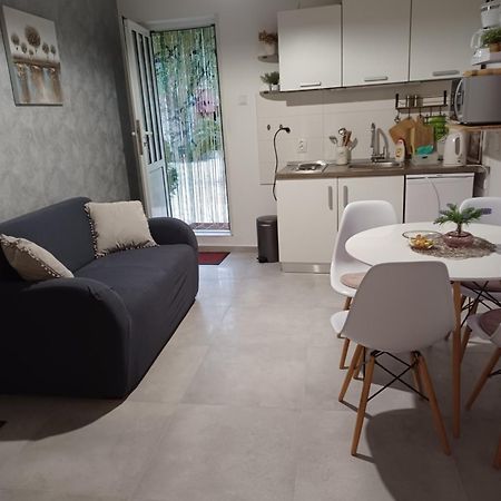 טרוגיר Apartment Mira מראה חיצוני תמונה