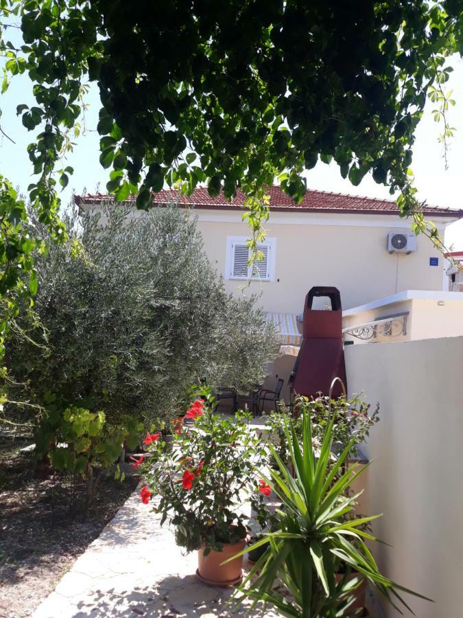 טרוגיר Apartment Mira מראה חיצוני תמונה